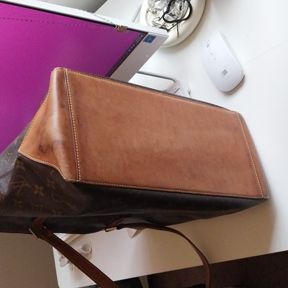 Louis Vuitton Monogram Cabas Mezzo / Louis Vuitton Tote Bag - Picture 5 of 16